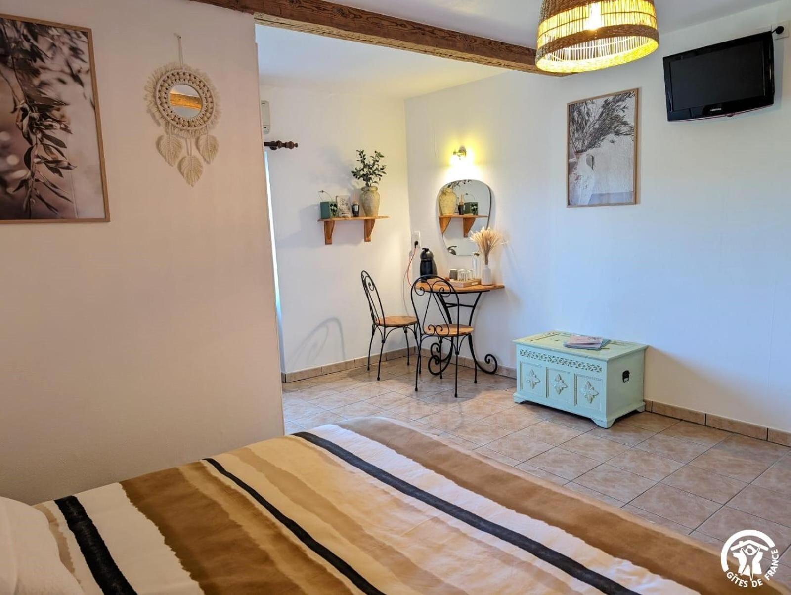 La Maison Millesime Bed and Breakfast La Caunette Esterno foto